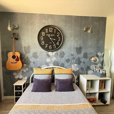 Sweet Home-parking Gratuit - Appartement-proche Centre Ville-2 アパート エクス＝アン＝プロヴァンス