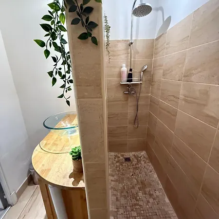 Sweet Home-parking Gratuit - Appartement-proche Centre Ville-2 エクス＝アン＝プロヴァンス